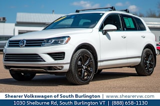 2017 Volkswagen Touareg V6 Wolfsburg WVGRF7BP5HD005672 2017 Volkswagen Touareg V6 Wolfsburg