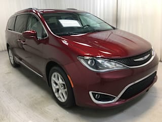 2017 Chrysler Pacifica Touring-L Plus 2C4RC1EG5HR652799 2017 Chrysler Pacifica Touring-L Plus