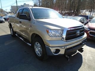 2010 Toyota Tundra Grade 5TFUY5F12AX102450 2010 Toyota Tundra Grade