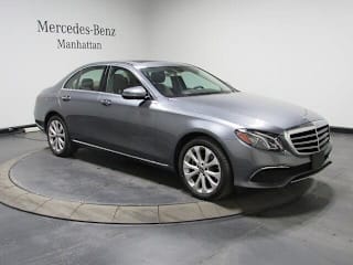 2018 Mercedes-Benz E-Class WDDZF4KB8JA308921 2018 Mercedes-Benz E-Class