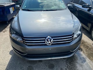 2015 Volkswagen Passat 1.8T Limited Edition PZEV 1VWAT7A31FC057258 2015 Volkswagen Passat 1.8T Limited Edition PZEV