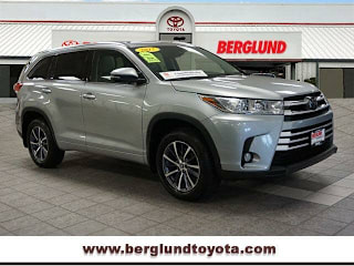 2017 Toyota Highlander XLE 5TDJZRFH5HS440851 2017 Toyota Highlander XLE