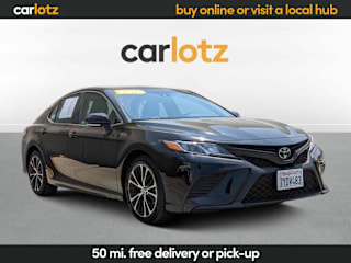 2018 Toyota Camry SE 4T1B11HK4JU010652 2018 Toyota Camry SE