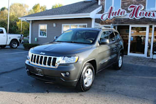 2011 Jeep Grand Cherokee Laredo 1J4RR4GG2BC655473 2011 Jeep Grand Cherokee Laredo