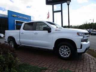 2019 Chevrolet Silverado 1500 RST 1GCUYEED4KZ350605 2019 Chevrolet Silverado 1500 RST
