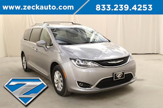 2018 Chrysler Pacifica Touring L 2C4RC1BG7JR211444 2018 Chrysler Pacifica Touring L