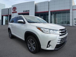 2019 Toyota Highlander XLE 5TDKZRFHXKS311788 2019 Toyota Highlander XLE