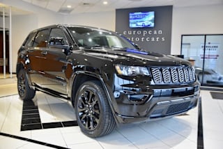 2018 Jeep Grand Cherokee Altitude 1C4RJFAG2JC319385 2018 Jeep Grand Cherokee Altitude