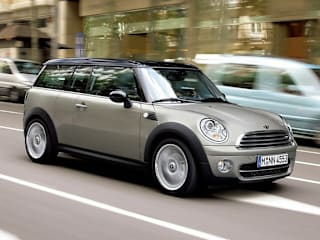 2008 MINI Cooper Clubman Base WMWML33568TN66527 2008 MINI Cooper Clubman Base