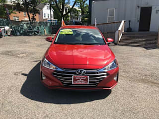 2019 Hyundai Elantra SEL 5NPD84LF2KH441331 2019 Hyundai Elantra SEL