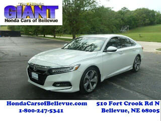 2019 Honda Accord Touring 1HGCV2F90KA019663 2019 Honda Accord Touring