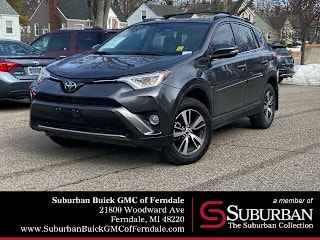 2017 Toyota RAV4 JTMWFREV2HJ107770 2017 Toyota RAV4