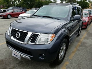 2011 Nissan Pathfinder LE 5N1AR1NN0BC620171 2011 Nissan Pathfinder LE
