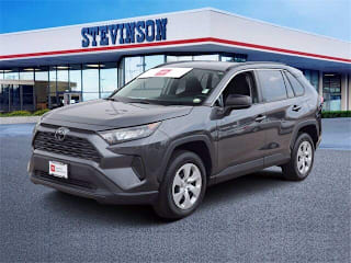 2019 Toyota RAV4 LE JTMF1RFV0KD030495 2019 Toyota RAV4 LE