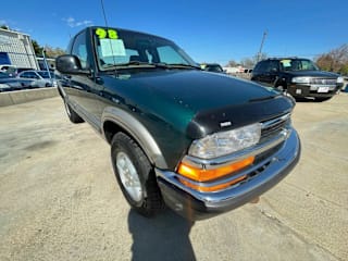 1998 Chevrolet S-10 ZR2 1GCDT19X3W8205112 1998 Chevrolet S-10 ZR2
