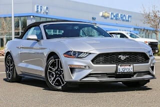 2019 Ford Mustang 1FATP8UH3K5170047 2019 Ford Mustang