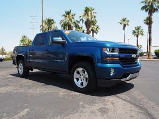 2018 Chevrolet Silverado 1500 LT 3GCUKREC6JG472364 2018 Chevrolet Silverado 1500 LT