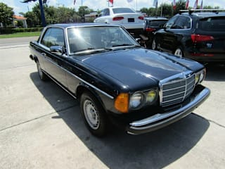 1983 Mercedes-Benz 300-Class 300 CD WDBAB53AXDB002444 1983 Mercedes-Benz 300-Class 300 CD