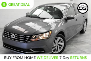 2018 Volkswagen Passat 2.0T SE 1VWBA7A32JC004958 2018 Volkswagen Passat 2.0T SE