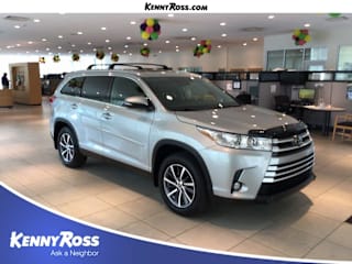2019 Toyota Highlander XLE 5TDJZRFH5KS584956 2019 Toyota Highlander XLE