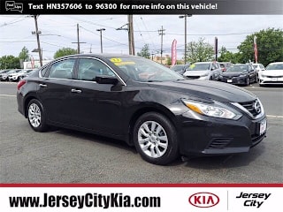 2017 Nissan Altima 2.5 S 1N4AL3AP3HN357606 2017 Nissan Altima 2.5 S