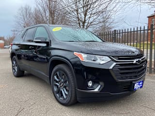 2019 Chevrolet Traverse 1GNEVJKW0KJ247327 2019 Chevrolet Traverse