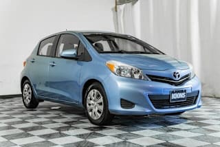 2014 Toyota Yaris 5-Door LE JTDKTUD3XED576478 2014 Toyota Yaris 5-Door LE
