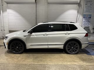 2020 Volkswagen Tiguan 2.0T SE R-Line Black 3VV3B7AX9LM147660 2020 Volkswagen Tiguan 2.0T SE R-Line Black