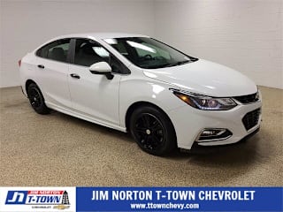 2018 Chevrolet Cruze LT Auto 1G1BE5SM7J7227050 2018 Chevrolet Cruze LT Auto
