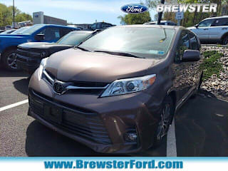 2018 Toyota Sienna Limited 7-Passenger 5TDYZ3DC6JS923113 2018 Toyota Sienna Limited 7-Passenger