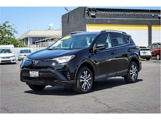 2017 Toyota RAV4 LE 2T3ZFREV4HW361236 2017 Toyota RAV4 LE