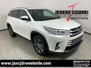 2019 Toyota Highlander XLE 5TDKZRFHXKS565825 2019 Toyota Highlander XLE