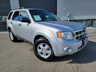 2010 Ford Escape XLT 1FMCU9DG0AKB76996 2010 Ford Escape XLT