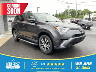 2017 Toyota RAV4 LE JTMBFREV8HJ701469 2017 Toyota RAV4 LE