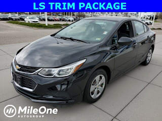 2017 Chevrolet Cruze 1G1BC5SM8H7223282 2017 Chevrolet Cruze