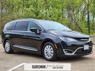 2017 Chrysler Pacifica Touring-L 2C4RC1BG5HR759632 2017 Chrysler Pacifica Touring-L