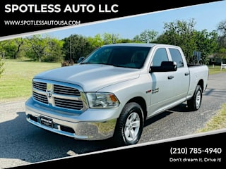 2015 Ram Pickup 1500 1C6RR7SM7FS605725 2015 Ram Pickup 1500
