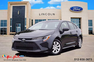 2020 Toyota Corolla LE JTDEPRAE1LJ062151 2020 Toyota Corolla LE