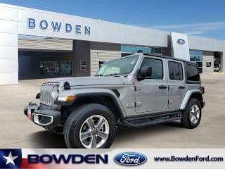 2020 Jeep Wrangler Unlimited Sahara 1C4HJXEN3LW269141 2020 Jeep Wrangler Unlimited Sahara