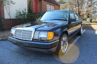 1988 Mercedes-Benz 300-Class WDBEA30DXJA790134 1988 Mercedes-Benz 300-Class