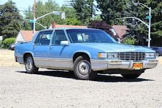 1992 Cadillac DeVille Base 1G6CD53B2N4317082 1992 Cadillac DeVille Base