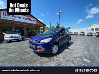 2014 Ford Escape S 1FMCU0F70EUC01527 2014 Ford Escape S