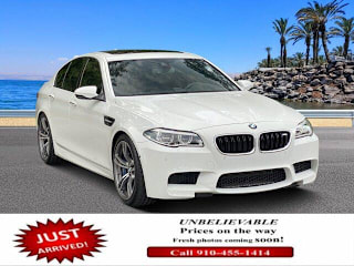 2014 BMW M5 Base WBSFV9C50ED097877 2014 BMW M5 Base