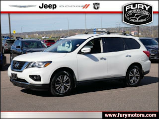 2017 Nissan Pathfinder S 5N1DR2MM4HC645319 2017 Nissan Pathfinder S