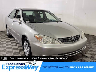 2002 Toyota Camry LE 4T1BE32K62U084830 2002 Toyota Camry LE
