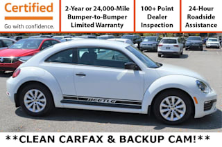2017 Volkswagen Beetle 3VWF17AT3HM626740 2017 Volkswagen Beetle