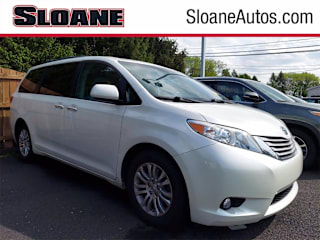 2017 Toyota Sienna XLE 8-Passenger 5TDYZ3DC6HS796356 2017 Toyota Sienna XLE 8-Passenger