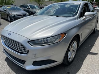 2013 Ford Fusion SE 3FA6P0H77DR194884 2013 Ford Fusion SE