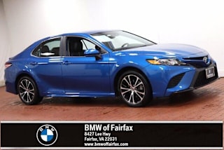2020 Toyota Camry SE 4T1G11AK0LU394044 2020 Toyota Camry SE