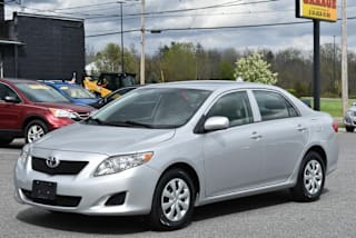 2010 Toyota Corolla LE 1NXBU4EEXAZ293274 2010 Toyota Corolla LE